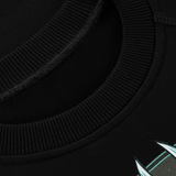 Yksityiskohta M-Tac Raglan Odin Mysterystä: musta kaulus ja premium MagnaColours®-painatus, sopii arkeen. Materiaali: 95% puuvillaa, 5% elastaania.