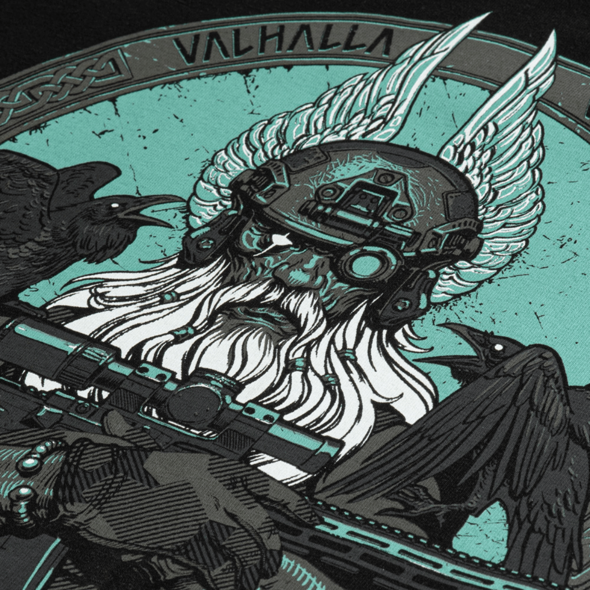M-Tac Raglan Odin Mystery Odin-teemalla, pohjoismaisen jumalan kuva korpin kanssa ja modernissa panssarissa.