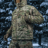 M-Tac Alpha Gen.IV Pro Primaloft -talvitakki Multicam-designilla, sopii äärimmäiseen kylmäsuojaan jopa -20°C.