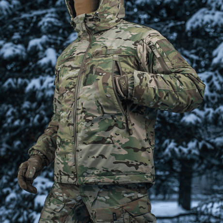 M-Tac Alpha Gen.IV Pro Primaloft -talvitakki Multicam-designilla, sopii äärimmäiseen kylmäsuojaan jopa -20°C.