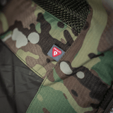 M-Tac Alpha Gen.IV Pro Primaloft -talvitakki Multicam-kankaalla, premium-tason vettähylkivällä Brookwood-membranilla.