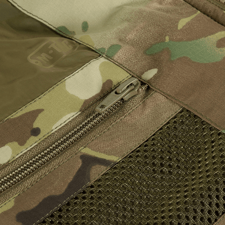 M-Tac Alpha Gen.IV Pro Primaloft -talvitakki Multicam-kuosissa, kestävä vetoketju ja vettähylkivä materiaali äärimmäisiin lämpötiloihin.