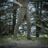 M-Tac Aggressor Summer Flex -housut naisille, suunniteltu mukavuuteen ja toiminnallisuuteen luonnossa