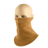 M-Tac Polartec Anatomic Tube Scarf käytössä kasvosuojana, valmistettu Polartec® Micro Series -fleecestä suojaamaan kylmältä ja tuulelta.