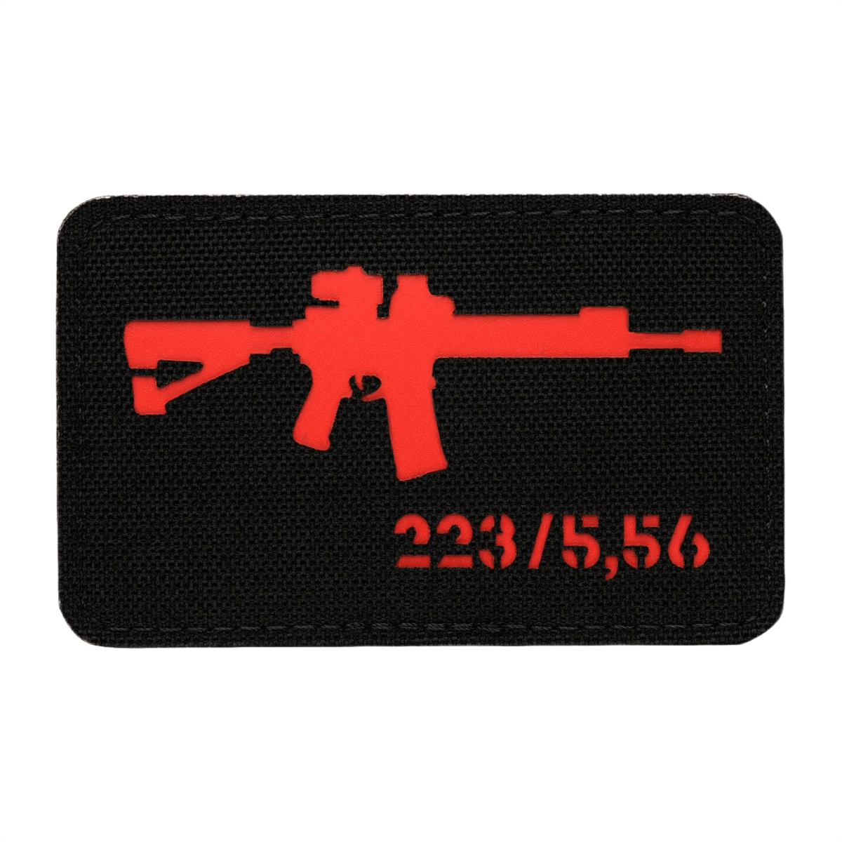 M-Tac AR-15 223/5.56 laserleikattu tarrapala Velcrolla mustalla Cordura-taustalla, suunniteltu sotilas- ja ulkokäyttöön, 80 x 50 mm.