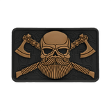 M-Tac Bearded Skull 3D PVC-patch 3D-partaisella designilla ja kahdella ristiin asetetulla kirveellä, kestävästä PVC-kumista taktiseen ja ulkoilukäyttöön.