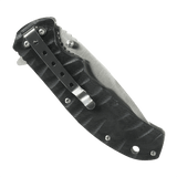 M-Tac Outdoor & Militær taittoveitsi - Type 8, kromiruostumaton terä ja Clip Point -muoto, suljettuna, muotoiltu kahva näkyvissä.
