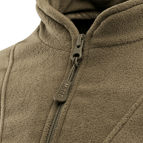 M-Tac Delta Fleece -takki vetoketjudetaljilla mukavassa fleece-materiaalissa, täydellinen ulkoiluun ja viileämmille säille