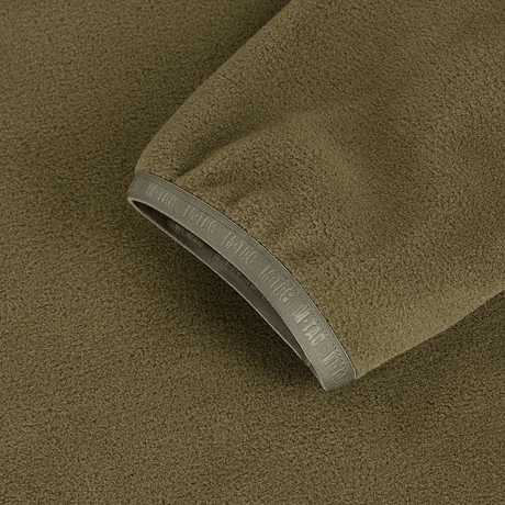 M-Tac Delta Polartec -fleece-takki kestävästä Polartec® Micro Series -fleecestä, lähikuva hihasta joustavalla reunuksella.