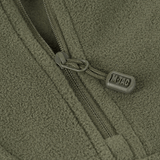 Lähikuva vetoketjusta M-Tac Delta Polartec fleece-takissa oliivinvärisenä, näyttää laatudetaljeja.