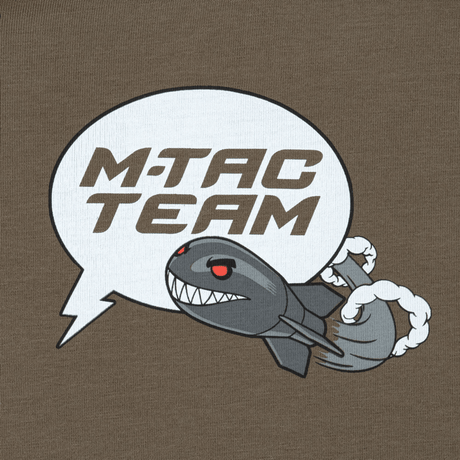 M-Tac T-Shirt Comics Drone Girl luovalla drone-printillä sarjakuvatyylissä ja tekstillä 'M-TAC TEAM'. Kunnioittaa ukrainalaisia drone-operaattoreita.