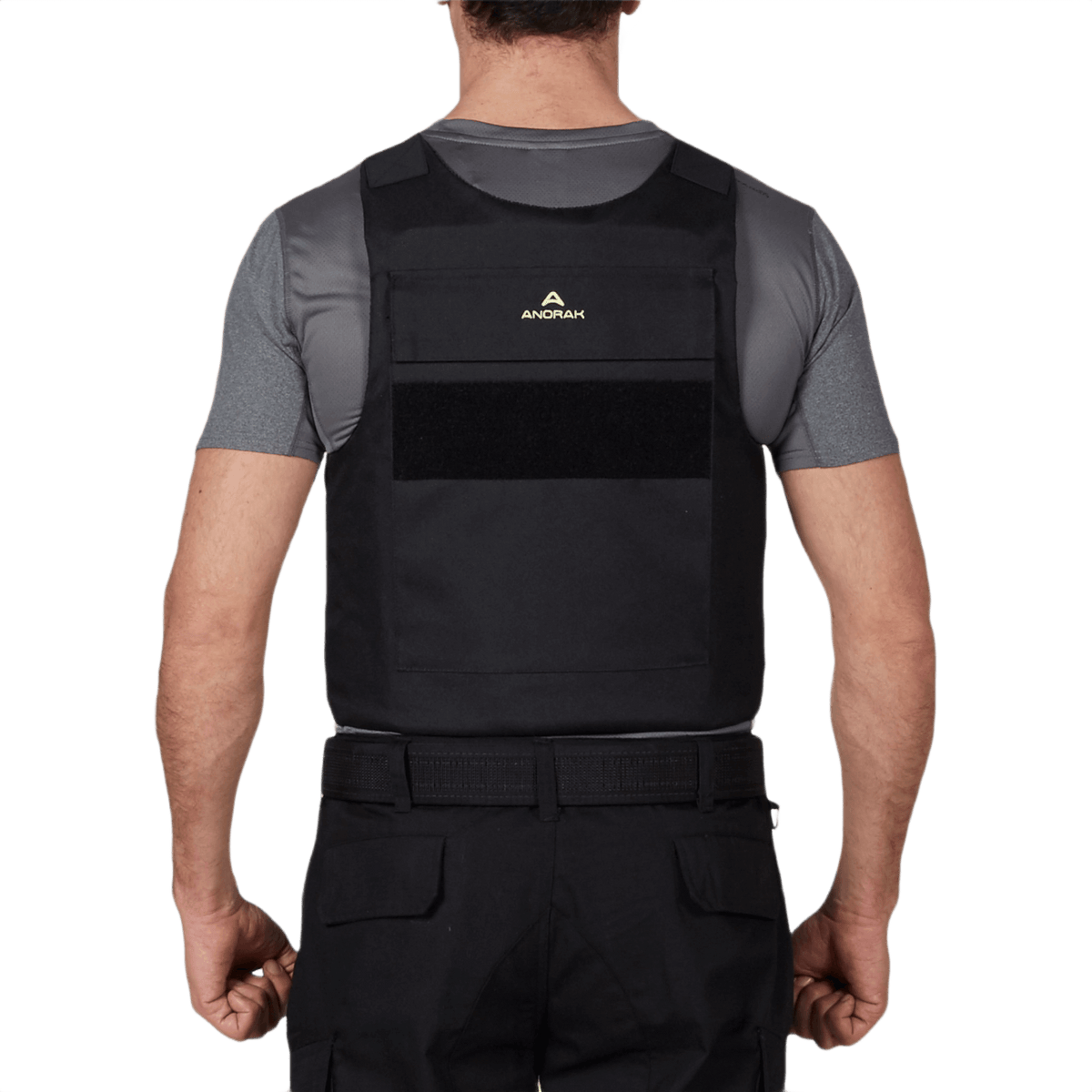 Anorak Duty I Cover – ergonomisesti suunniteltu suoja poliiseille CORDURA®:sta ja 3D SPACER Coolmax® -teknologialla.