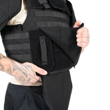 EA Combat luoti- ja pistosuojaliivi modulaarisella designilla, musta, NIJ Level IIIA, galleria-asema 1, malli.