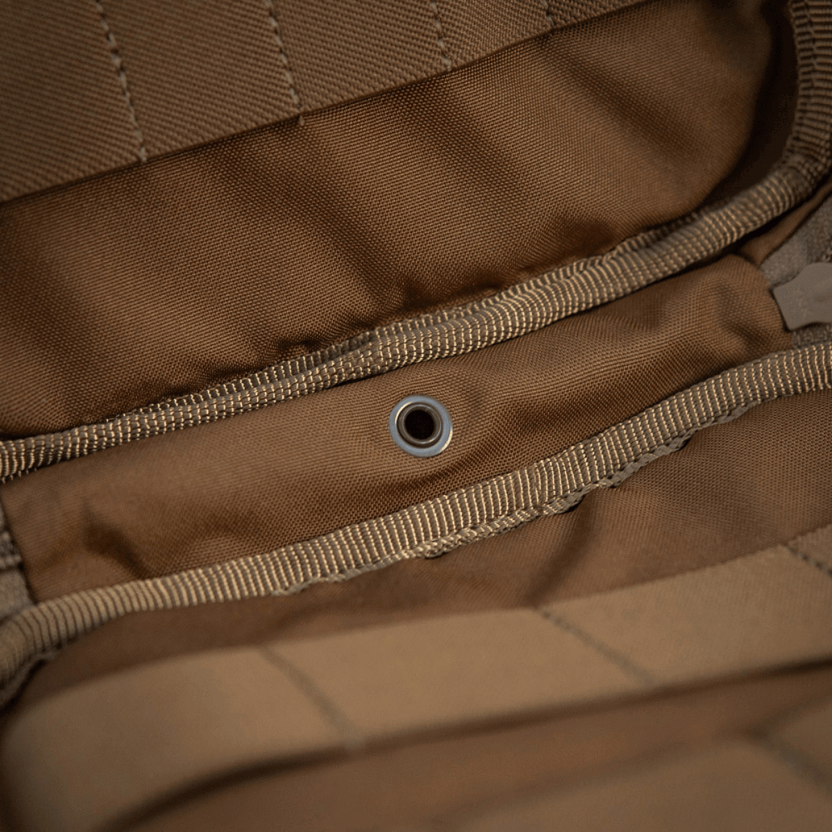 M-Tac organizer pouch Elite, kestävä taktinen materiaali, NIJ-sertifiointi, suunniteltu ensiapu- ja EDC-säilytykseen, galleria, sijainti 1