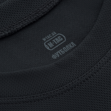 Musta M-Tac Sweat-Wicking T-Shirt Gen.II, hengittävä ja mukava kevyt polyesteri.