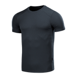 Musta M-Tac Sweat-Wicking T-Shirt Gen.II, kevyt polyesteri, suunniteltu mukavuuteen, hengittävyyteen ja nopeaan kuivumiseen aktiiviseen elämäntapaan.