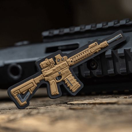 M-Tac AR-15 3D PVC-patch, taktinen moraalitarra Velcro-kiinnityksellä vaatteisiin, reppuun tai varusteisiin, kestävä 3D AR-15 -kuvio PVC:stä.