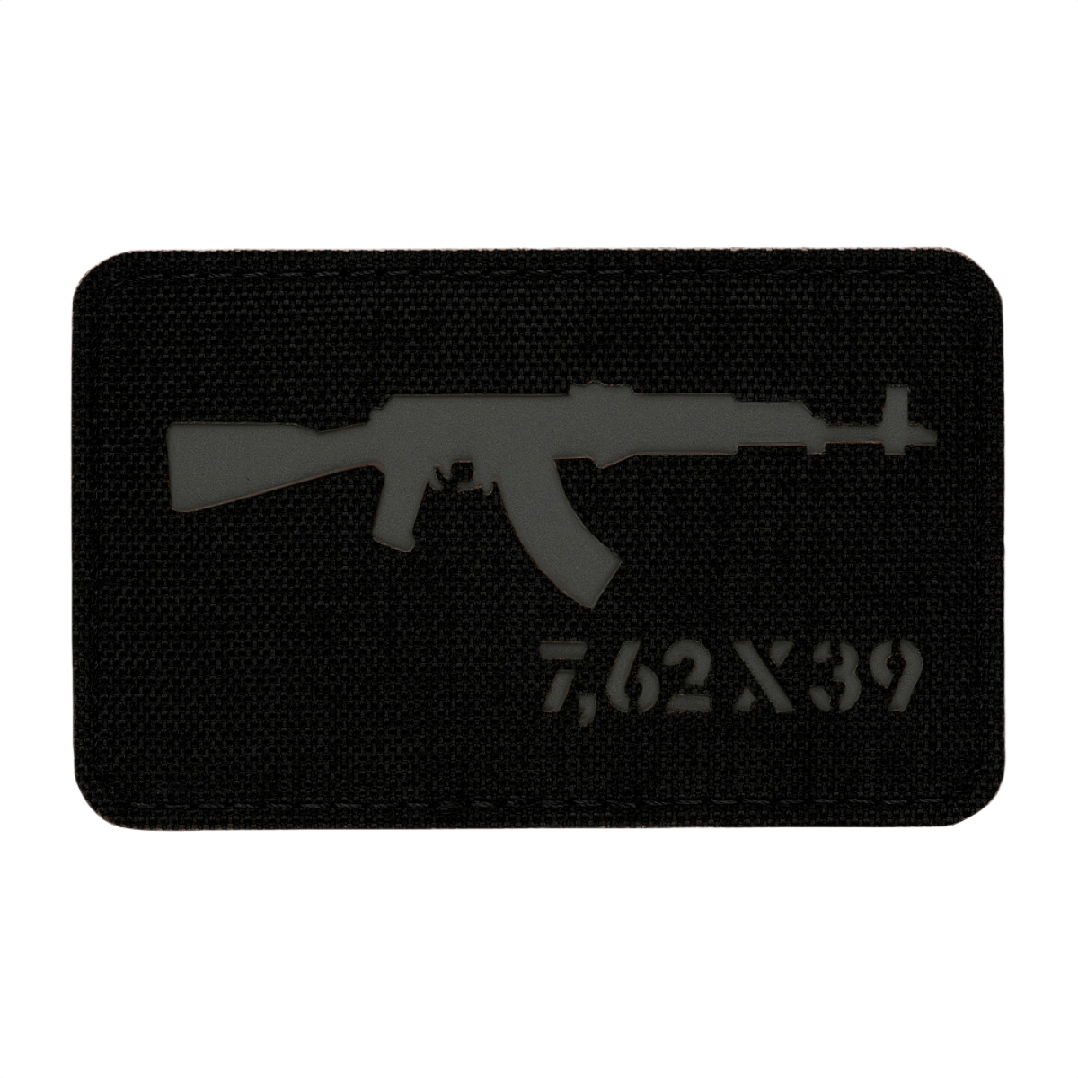 M-Tac AKM 7,62x39 Laser Cut Patch, Velcro-kiinnitys, kestävä Cordura 500D, taktinen käyttö sotilaallisissa ja ulkoilma-aktiviteeteissa.
