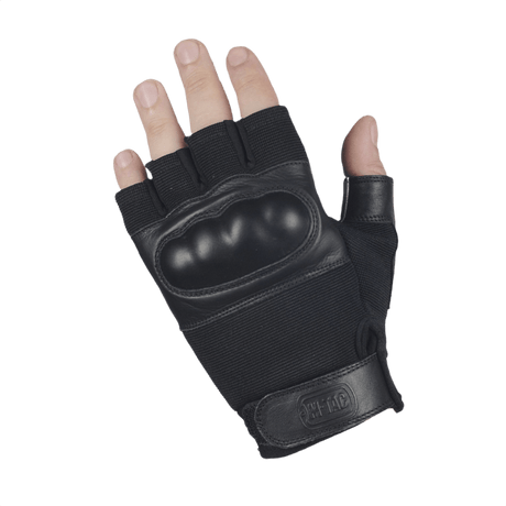 M-Tac sormiottomat hanskat Assault Tactical Mk.4 aidosta nahasta ja säädettävällä velcro-mansetilla taktiseen käyttöön ja liukumattomaan otteeseen.