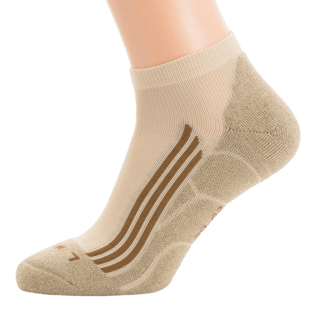 M-Tac Coolmax 35% Sokker Outdoor beigessä ulkoaktiviteetteihin, mukavat ja nopeasti kuivuvat anatomisella muotoilulla.