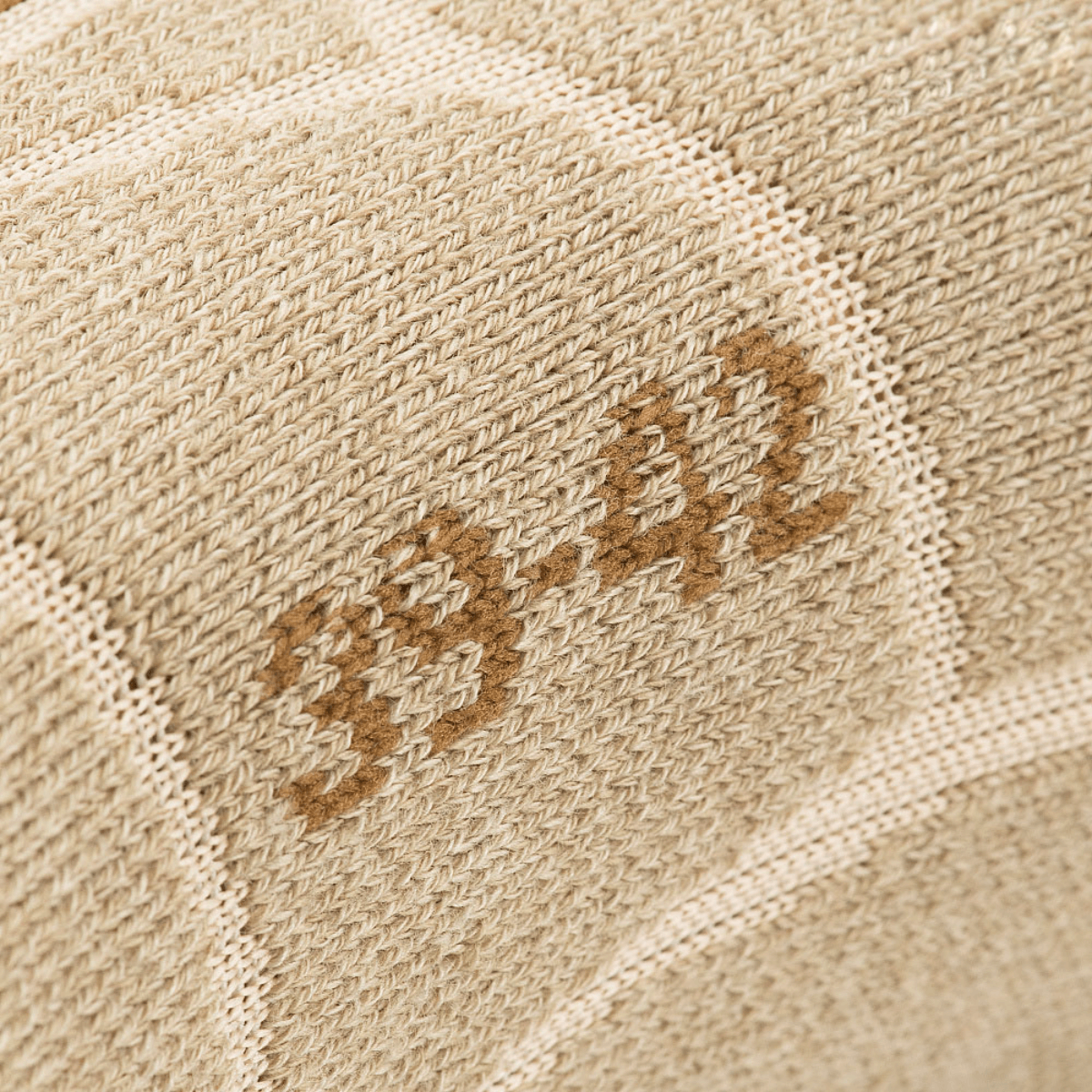 Beige sukka, koko 39-42 merkintä, M-Tac Coolmax 35% Outdoor-sukat suunniteltu optimaaliseen liikkumavapauteen ja mukavuuteen.