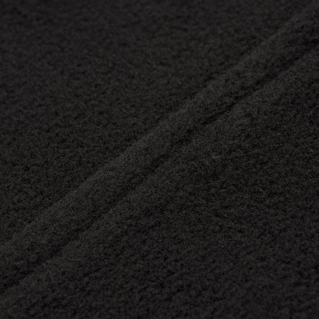 Lähikuva M-Tac Delta Fleece -takin materiaalista, näyttää fleece-rakenteen ja laadun, täydellinen ulkoiluun ja kylmään säähän