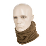 M-Tac Fleece Neck Gaiter med Snor ruskeassa fleecessä, säädettävä ja monikäyttöinen kauluri mannekiinilla, sopii kylmään säähän.