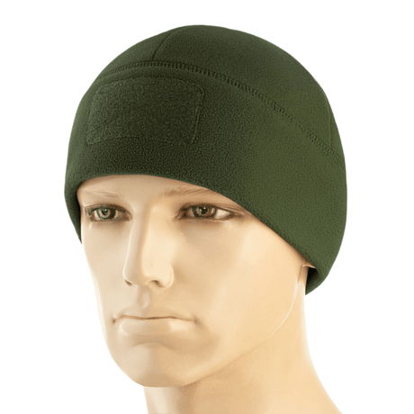 M-Tac Watch Cap Elite Fleece Beanie Hat Velcro, vihreä, kevyt ja lämmin pipo taktiseen käyttöön, Velcro-paneeli merkeille, pidetty mannekiinilla.