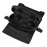 M-Tac Horizontal Medical Pouch ROLL Elite avattuna, Cordura-materiaali ja useita lokeroita lääkintätarvikkeille.