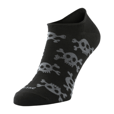 M-Tac kevyt kesäsukat Pirate Skull merirosvokallopainatuksella. Suunniteltu juoksuun ja ulkoiluun, hengittävä materiaali.