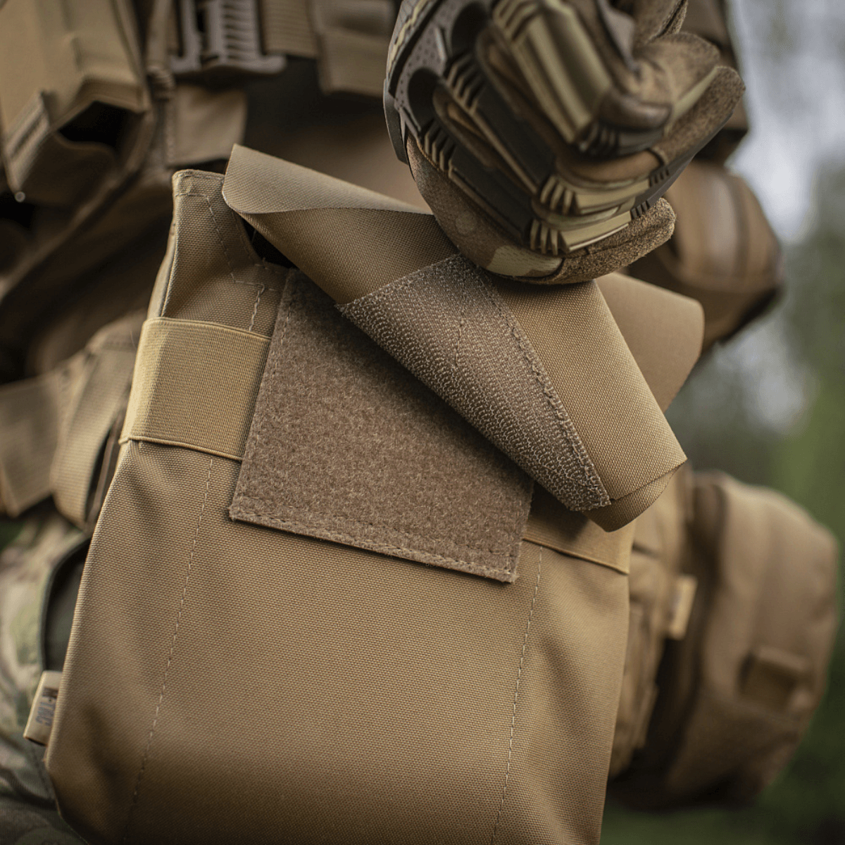 M-Tac-tasku M249 Cartridge Box Closed, Cordura 500D, kiinnitys kuminauhalla ja läpällä
