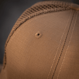 Lähikuva M-Tac Mesh Flex Ripstop Baseball Capista, hengittävä mesh ja kestävä ripstop-materiaali ulkokäyttöön.