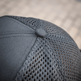 Lähikuva M-Tac Mesh Flex Ripstop Baseball Capista mesh-paneeleilla ja ripstop-materiaalilla ilmanvaihtoon ja kestävyyteen.