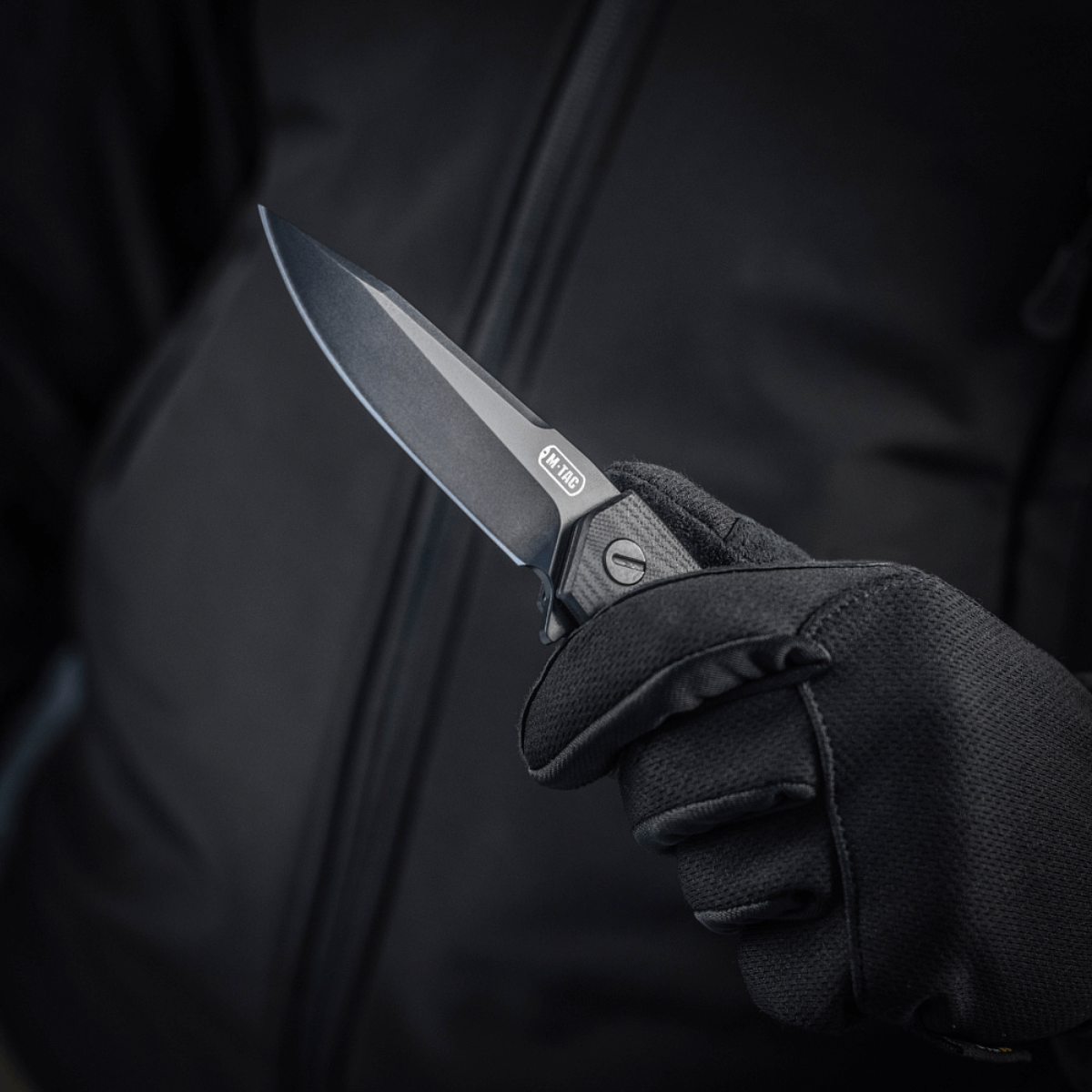 M-Tac Outdoor & Militær taitettava veitsi – Type 6, en, mustahanskassa pidetty, kromattu ruostumaton terä, g10-komposiittikahva.