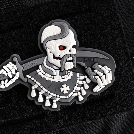 M-Tac Patch You Only Die Once 3D PVC mustalla taustalla.