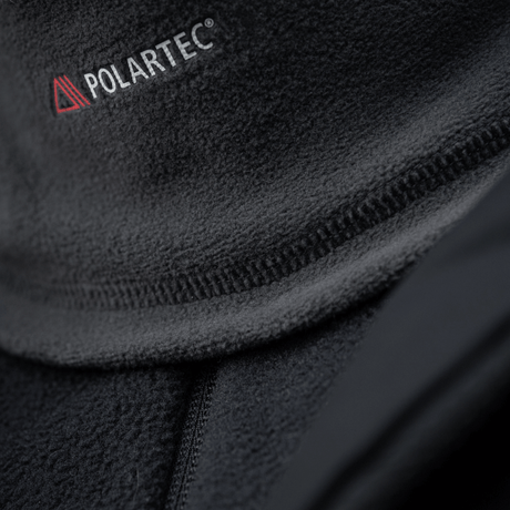 M-Tac Polartec Lang Tubehalstørklæde lähikuvassa Polartec Micro Series fleece-kankaasta, sopii kylmään säähän ja monipuoliseen käyttöön.