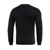 Musta M-Tac Raglan Freedom -pitkähihaisen raglanhihoilla, takakuva, suunniteltu mukavuuteen ja vapaaseen liikkuvuuteen.