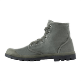 M-Tac Sneakers klassisella designilla, 6 metallista nauharenkasta, 100% polyesterin nauhat ja vulkanisoitu kumipohja ulkoiluun.