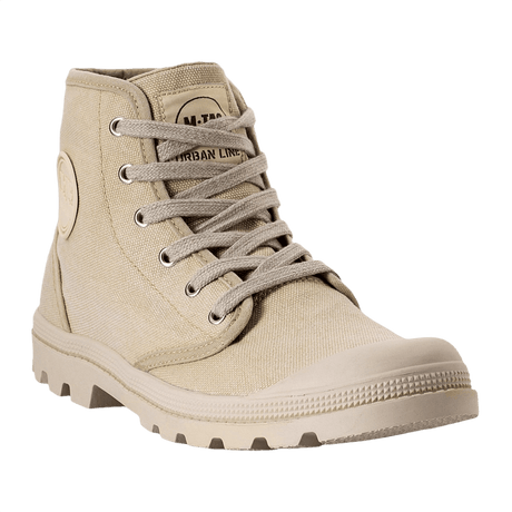 M-Tac Sneakers beigenä, mukavat ulkokenkät klassisella mallilla ja tukevalla kumipohjalla, sopivat arkeen.