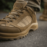 M-Tac Sneakers Tactical Demi-Season Pro Line ruskeaa suedea ja Corduraa Vibram-pohjalla, soveltuu harjoitteluun ja taktisiin tehtäviin.