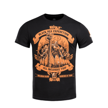 M-Tac T-shirt Black Sea Expedition musta oranssilla printillä, sopii arkeen ja ulkoiluun kuten metsästykseen ja kalastukseen