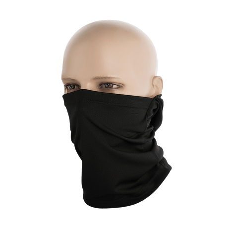 M-Tac Sweating Ninja-Balaclava, musta, mallipään päällä, suojaa hengitysteitä ja pitää ihon kuivana ulkoilussa