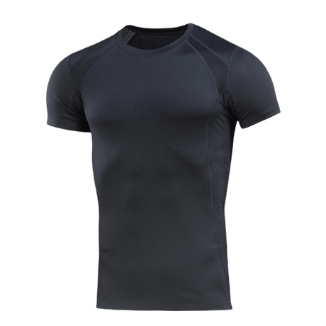 Musta M-Tac T-Shirt Sweat-Wicking Athletic Gen.II anatomisella istuvuudella ja kosteutta siirtävillä ominaisuuksilla, sopii harjoitteluun ja juoksuun.