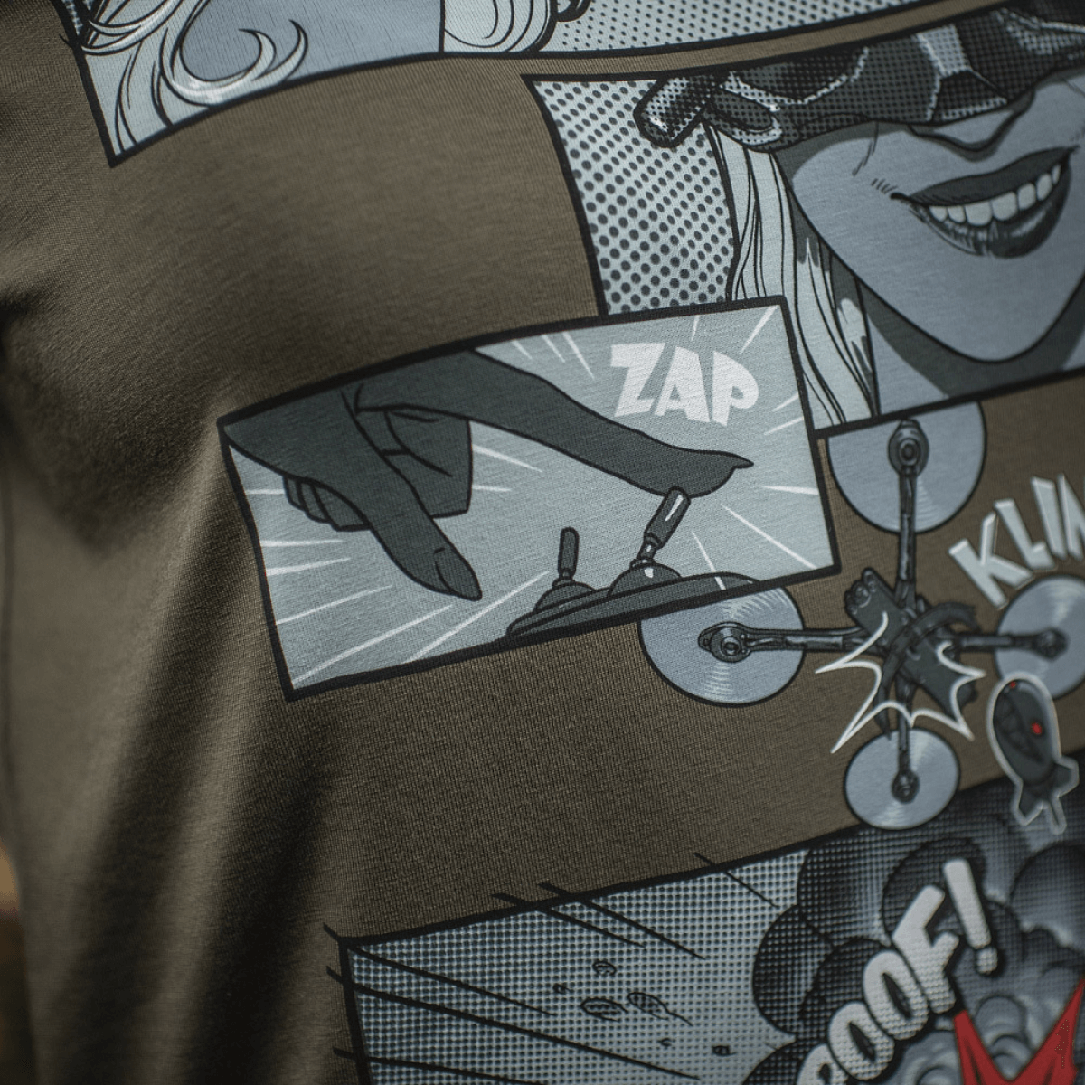 M-Tac T-Shirt Comics Drone Girl FPV-dronepilotilla ja luovalla sarjakuvapainatuksella, ylistää voimaa ja tarkkuutta, pehmeä puuvillaseos.