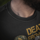 M-Tac T-Shirt Delivery Service Pin-up-printillä, inspiroitunut toisen maailmansodan ajasta, jossa teksti 'Death from Above' ja FPV-lasit.