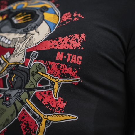 M-Tac T-Shirt Kamikaze Spirit, tyylitelty pääkallo ja FPV-design mustalla taustalla.