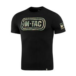M-Tac T-Shirt Logo, camokuvio ja slogan "Born by Revolution – Hardened by War" mustalla taustalla.
