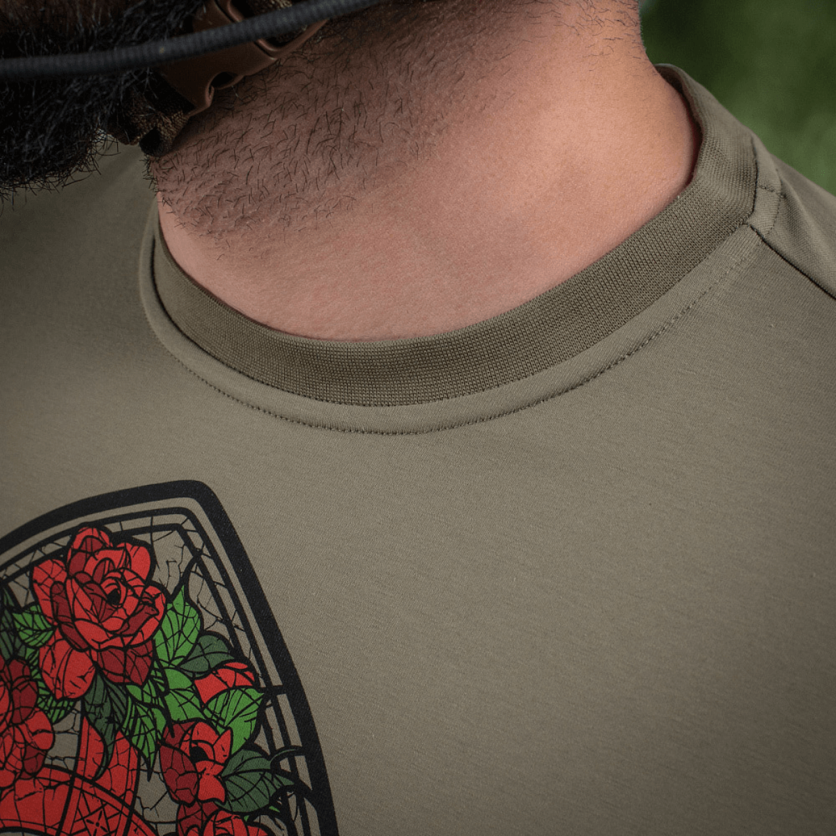 M-Tac T-Shirt Motanka Motanka-nukkeprintillä perinteisessä designissa.