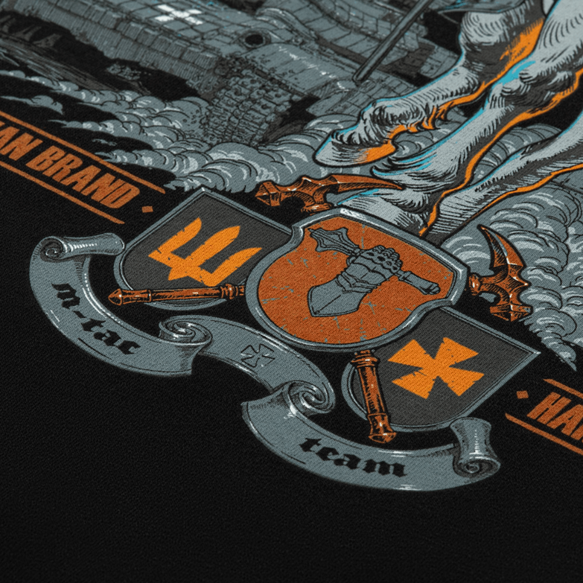 M-Tac T-Shirt Steel Knight -printti ritari- ja panssarivaunusymboliikalla.