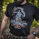 M-Tac T-Shirt Steel Knight, ritari-print ja panssarisymboli, symboloi voimaa ja rohkeutta Ukrainan taistelujoukoissa.